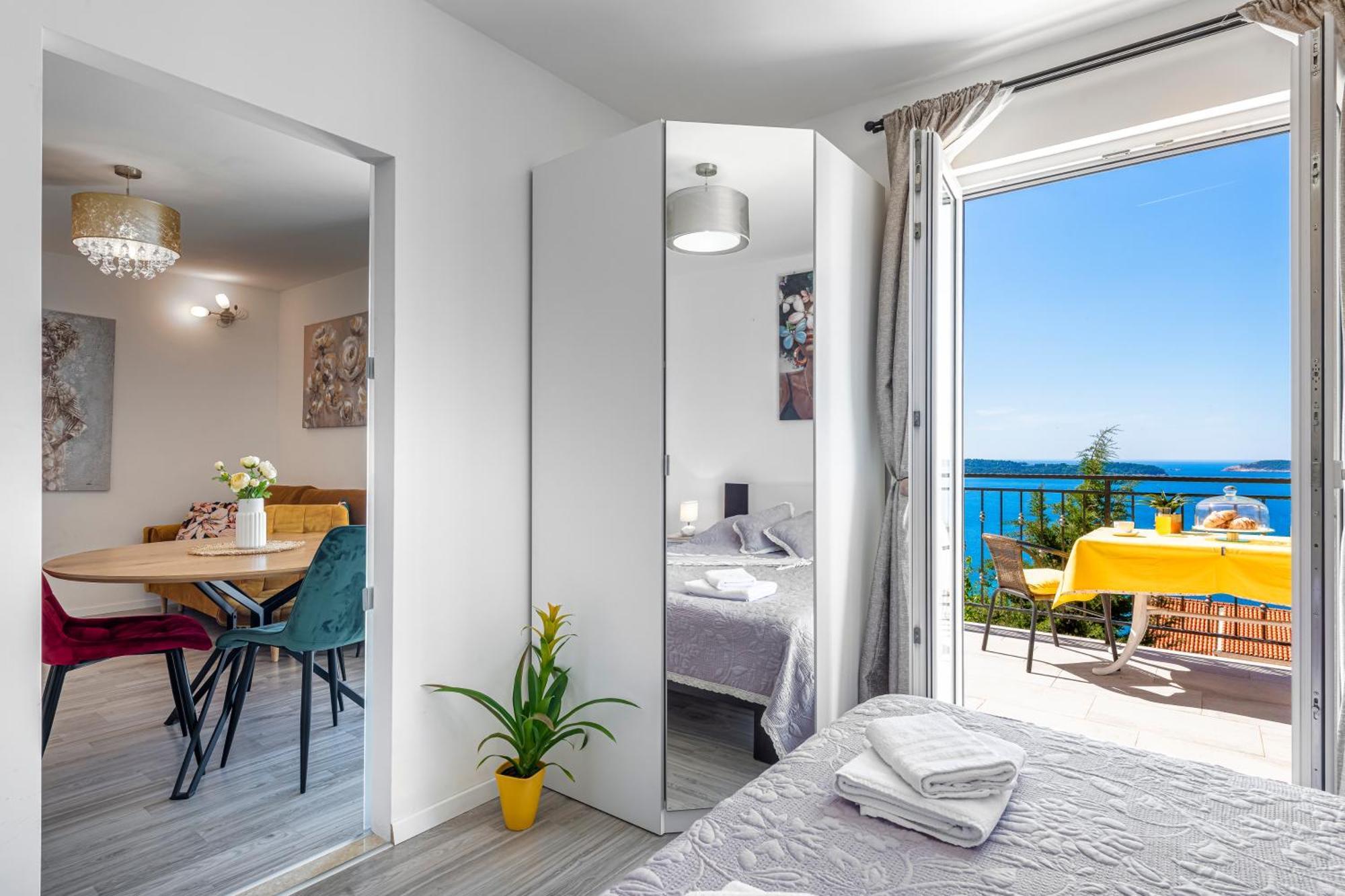Golden Seaview Holiday Home Mlini Oda fotoğraf